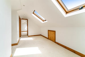 Photo 19- click for photo gallery